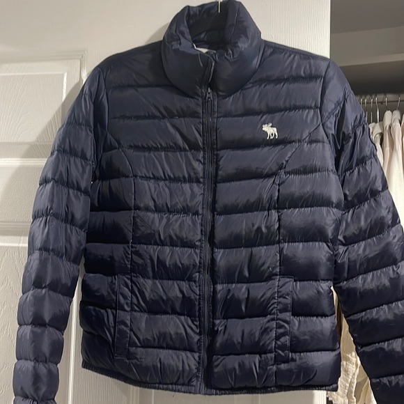 Jacket - Picture 1 of 4